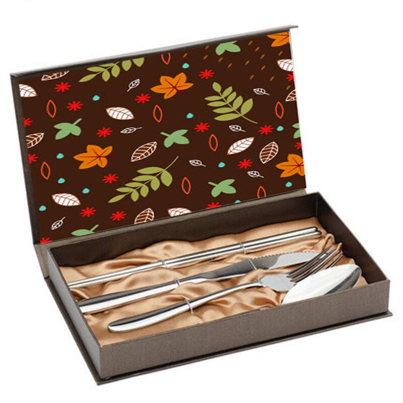 Starre Pappabdeckung und Tischset Besteckbox