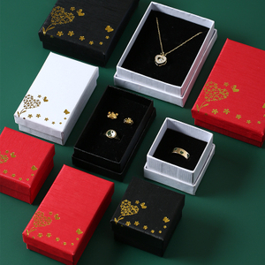 China Factory Wholesale Hot Stamping Custom Logo Druckpapier Geschenkbox für Schmuck