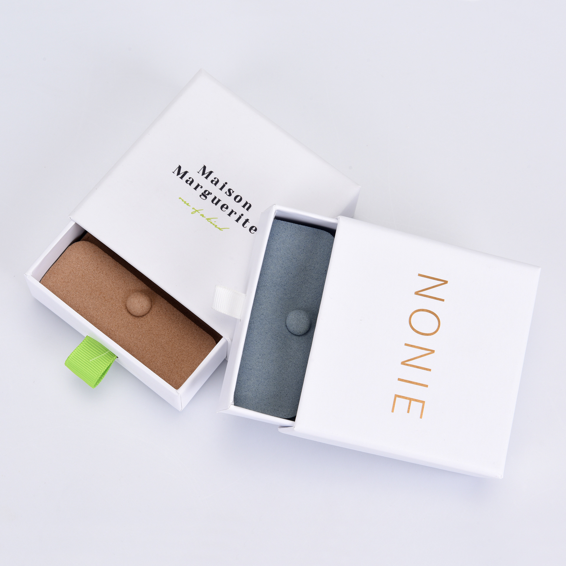 Benutzerdefinierte Tray- und Sleeve-Boxen mit Insert Paper Packaging Jewelry Box