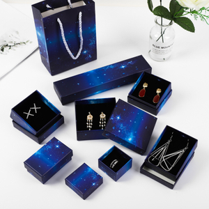 Kundenspezifisches Logo, das Luxuspapierverpackungs-Schmuck-Geschenkbox druckt
