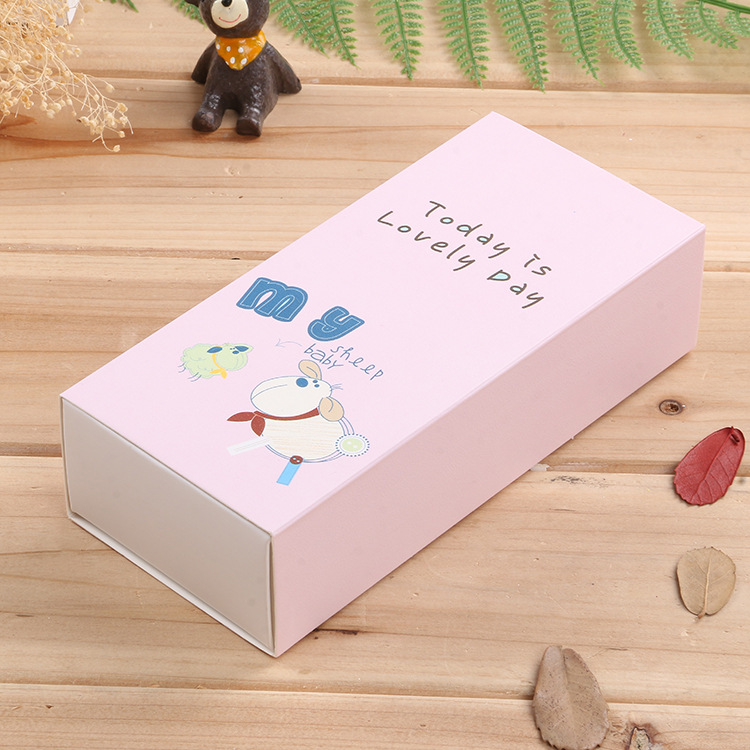 China Hersteller Großhandel Custom Logo Druck Socken Box